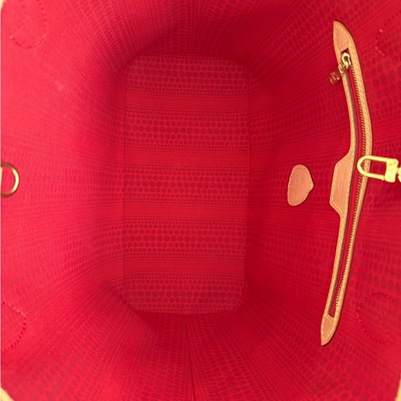 Louis Vuitton Yayoi Kusama Neverfull MM Multicolor Painted Dots Limited Edition - Picture 10 of 16